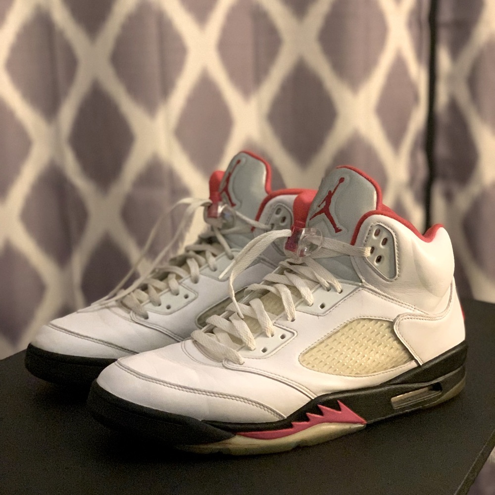 Nike Air Jordan V